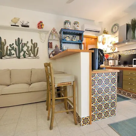 Apartment La Casa Di Paola
