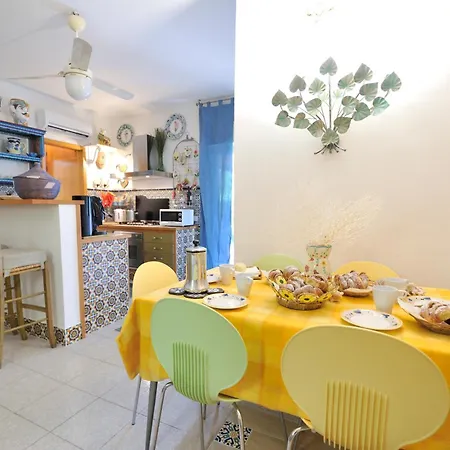 Apartment La Casa Di Paola *